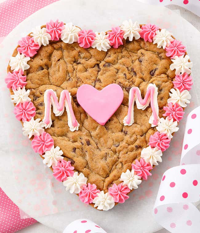 Love You Mom Cookie Cake