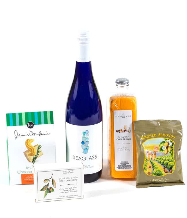 Seaglass Riesling Wine Gift Set